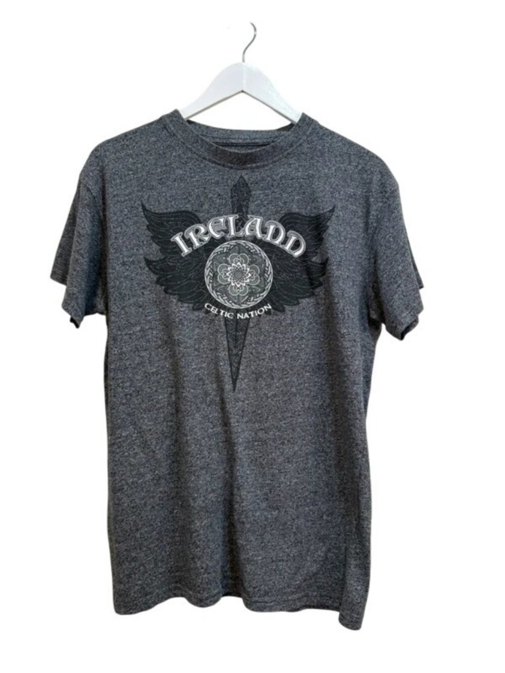 Ireland Celtic Nation Dagger Wings Graphic Grindle Crewneck T Shirt Med